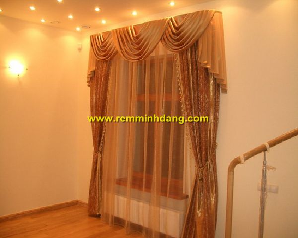 Các mẫu rèm cửa trang trí yếm võng hay còn gọi là yếm quả